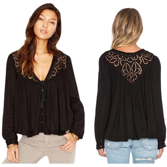 Free People Tops - FREE PEOPLE Black Crochet Beaded Swing Tunic L41